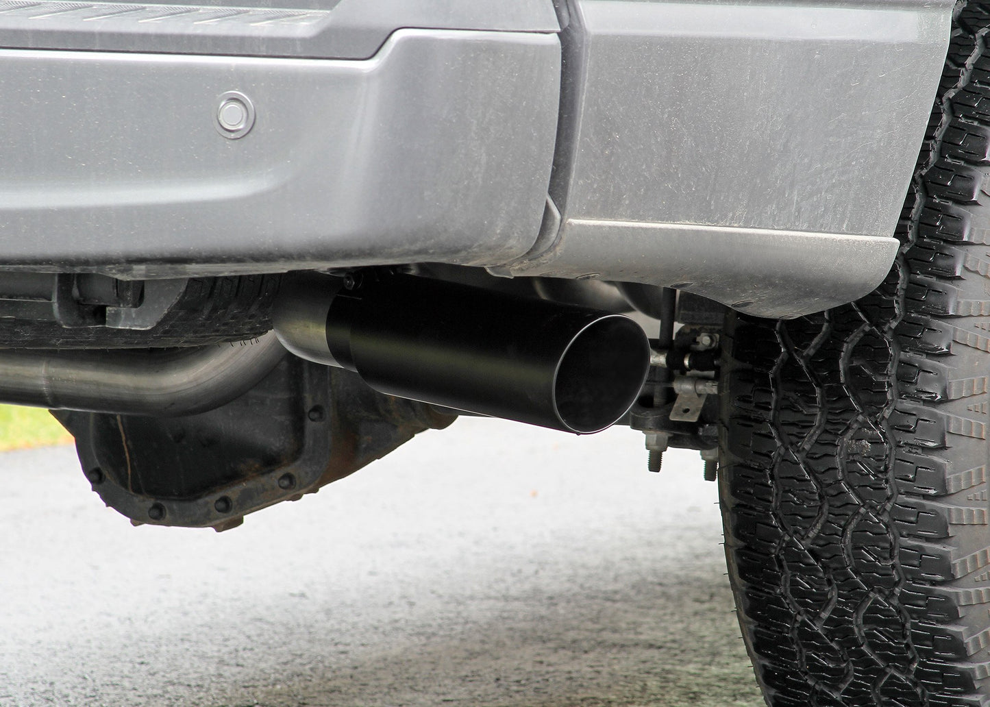 Flowmaster 3" Outlaw Dual Exit Stainless Steel Catback Exhaust System Ford F-150 2021